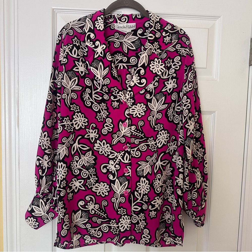 Diane Von Furstenberg Silk Blouse-Medium